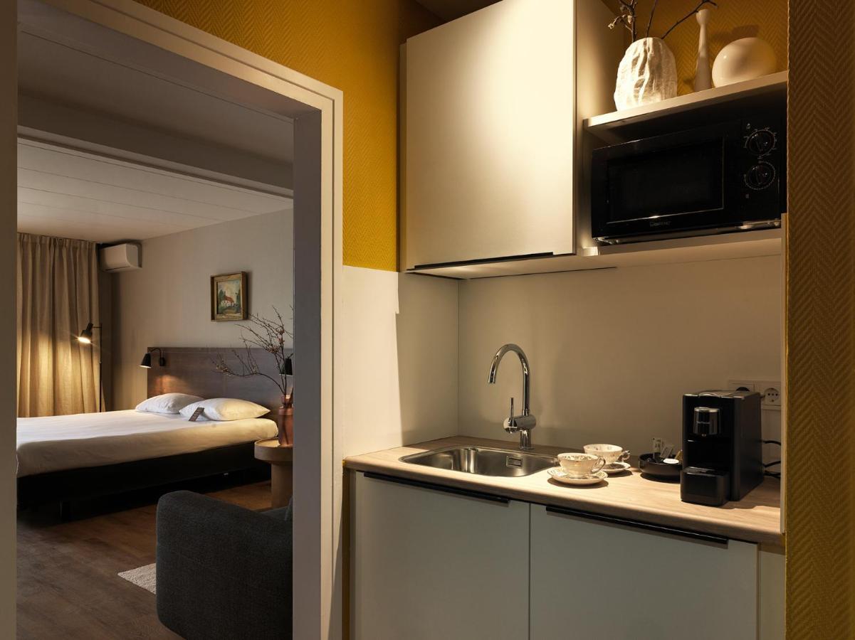 Hotel Townhouse & 4*