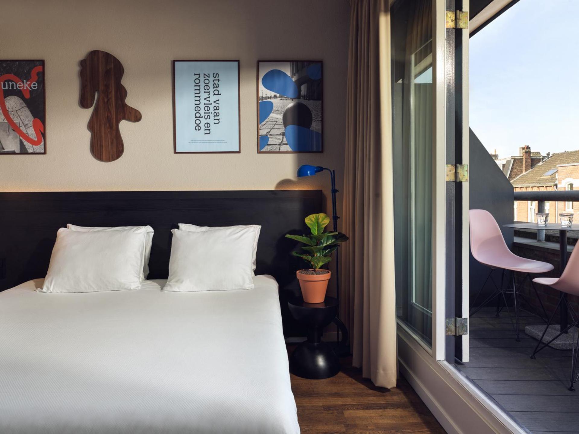 Townhouse & 4* Maastricht
