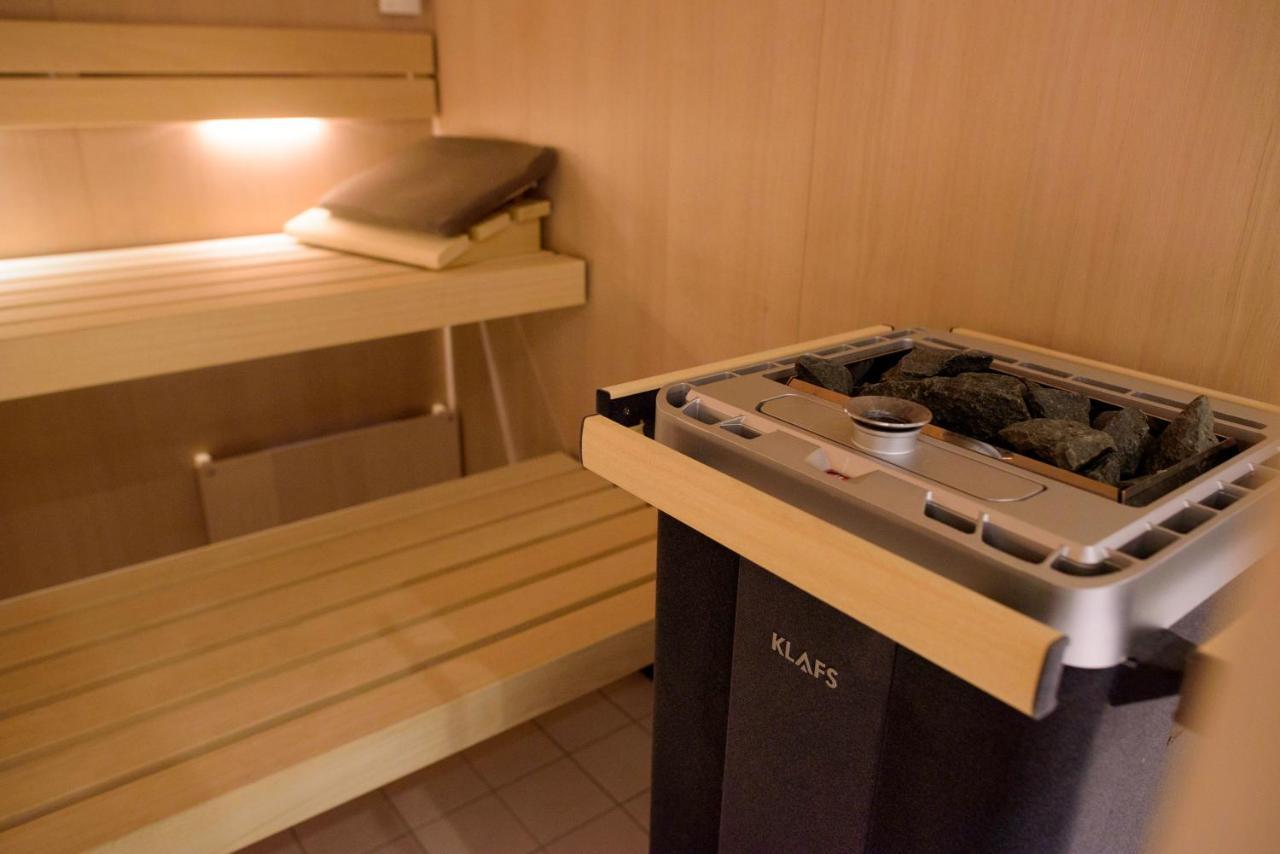 Hotel Townhouse & 4*